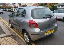 Toyota Yaris VVT-i TR - Thumb 4