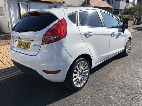 1.6 Titanium Hatchback 5dr Petrol Manual (134 g/km, 118 bhp)