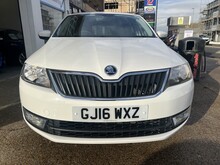 Skoda Rapid Spaceback TSI SE Tech - Thumb 6