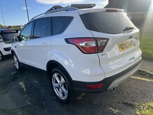 Ford Kuga TDCi Titanium X - Thumb 4