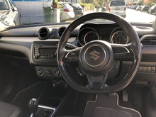 Suzuki Swift Dualjet SZ3 - Thumb 8