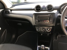 Suzuki Swift Dualjet SZ3 - Thumb 9