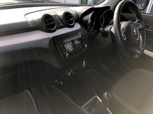 Suzuki Swift Dualjet SZ3 - Thumb 13