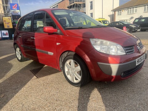 Renault Scenic VVT Dynamique