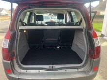 Renault Scenic VVT Dynamique - Thumb 9
