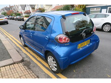 Toyota AYGO VVT-i Blue - Thumb 4
