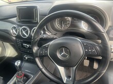 Mercedes-Benz B Class B180 SE - Thumb 7