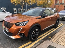 Peugeot E-2008 GT - Thumb 6