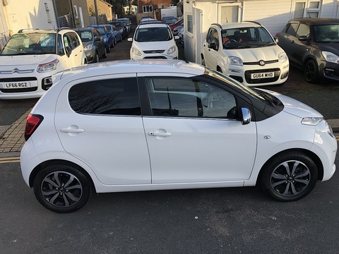 1.0 VTi Shine Hatchback 5dr Petrol Manual Euro 6 (s/s) (72 ps)