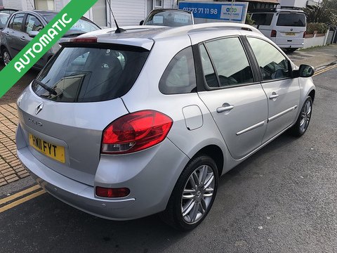 VVT Dynamique TomTom Automatic 1.6 5dr Estate Automatic Petrol