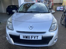 Renault Clio VVT Dynamique TomTom Automatic - Thumb 5