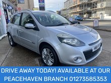 Renault Clio VVT Dynamique TomTom Automatic - Thumb 0