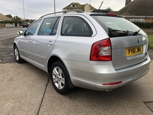 Skoda Octavia TDI SE - Thumb 4