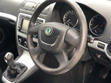 Skoda Octavia TDI SE - Thumb 8