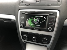 Skoda Octavia TDI SE - Thumb 16