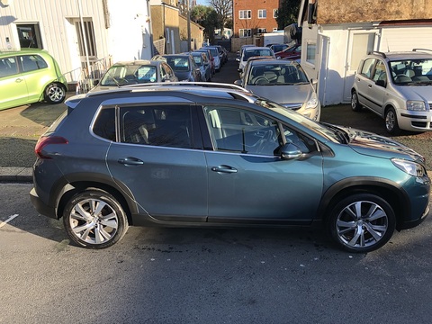 1.2 PureTech Allure SUV 5dr Petrol Manual Euro 6 (s/s) (110 ps)