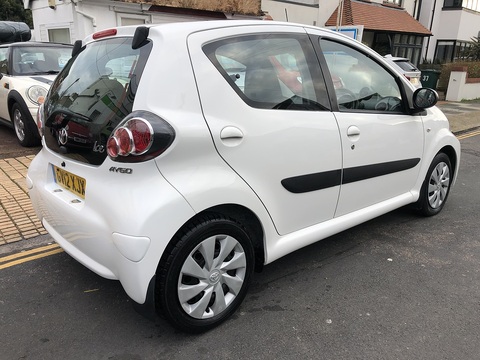 1.0 VVT-i Ice Hatchback 5dr Petrol MultiMode Euro 5 (67 ps)