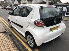 Toyota AYGO VVT-i Ice - Thumb 4