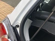 Toyota AYGO VVT-i Ice - Thumb 16