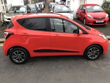 Hyundai i10 Premium - Thumb 1
