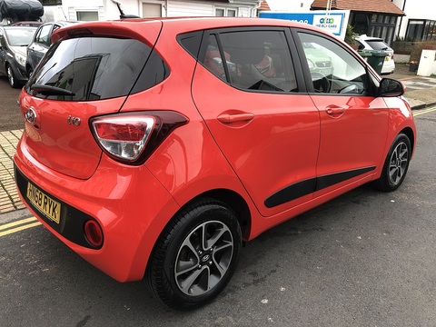 1.2 Premium Hatchback 5dr Petrol Manual Euro 6 (87 ps)