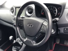 Hyundai i10 Premium - Thumb 8