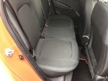 Hyundai i10 Premium - Thumb 10