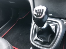 Hyundai i10 Premium - Thumb 16