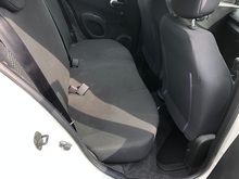 Nissan Micra Visia - Thumb 10