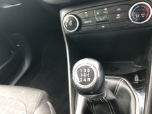Ford Fiesta Ti-VCT Zetec - Thumb 17