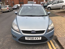 Ford Focus Zetec - Thumb 7