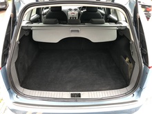 Ford Focus Zetec - Thumb 11