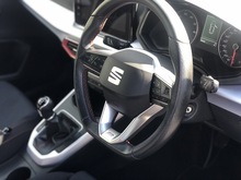 SEAT Arona TSI FR - Thumb 8