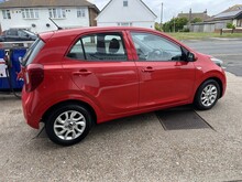 Kia Picanto 2 - Thumb 1