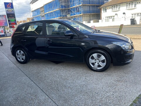 1.4 Classic Hatchback 5dr Petrol Manual Euro 4 (108 bhp)