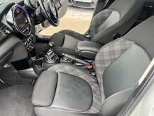 MINI Hatch Cooper S - Thumb 13