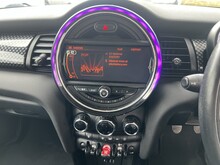 MINI Hatch Cooper S - Thumb 16