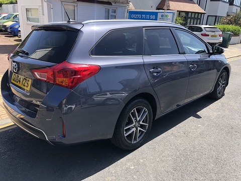 1.6 V-Matic Icon+ Touring Sports 5dr Petrol Multidrive S Euro 5 (132 ps)