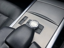 Mercedes-Benz E Class E220 CDI SE - Thumb 17