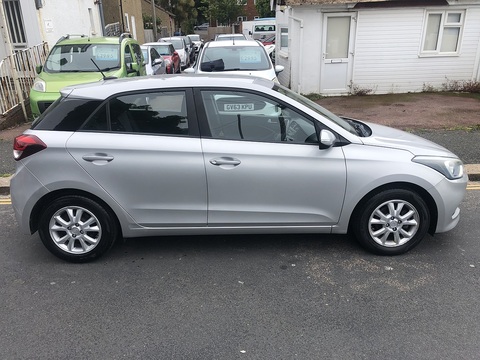 1.2 SE Hatchback 5dr Petrol Manual Euro 6 (84 ps)