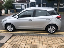 Hyundai i20 SE - Thumb 5