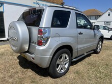 Suzuki Grand Vitara VVT + - Thumb 2