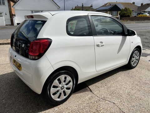 1.0 VTi Feel Hatchback 3dr Petrol Manual Euro 6 (72 ps)