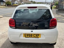 Citroen C1 VTi Feel - Thumb 2