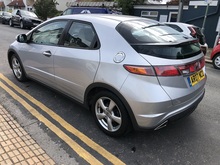 Honda Civic i-VTEC SE - Thumb 2