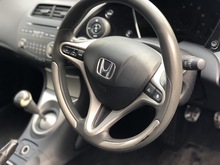 Honda Civic i-VTEC SE - Thumb 8