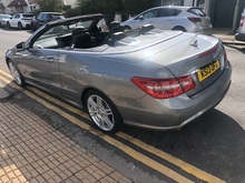 Mercedes-Benz E Class E350 CDI V6 BlueEfficiency Sport - Thumb 4