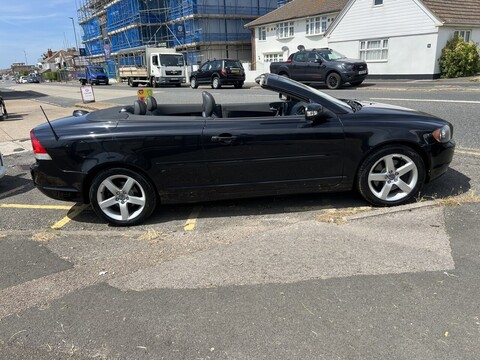 2.0D Sport Convertible 2dr Diesel Powershift (167 g/km, 134 bhp)