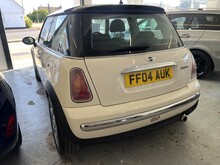 MINI Hatch Cooper - Thumb 2