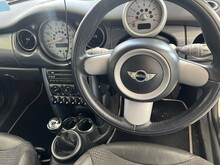 MINI Hatch Cooper - Thumb 4